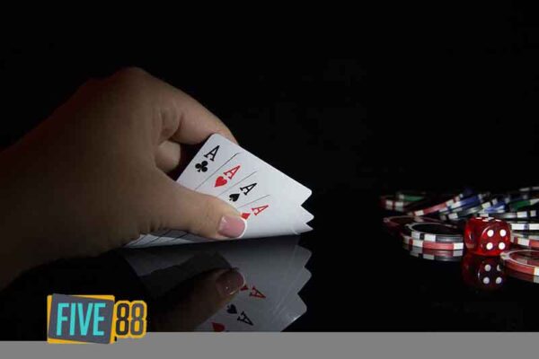 Tài liệu này tổng hợp thông tin về trang web chơi game trực tuyến 6Ff - 6Ff